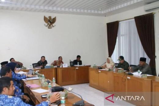DPRD Agam Dorong OPD Kelola Potensi PAD Secara Maksimal