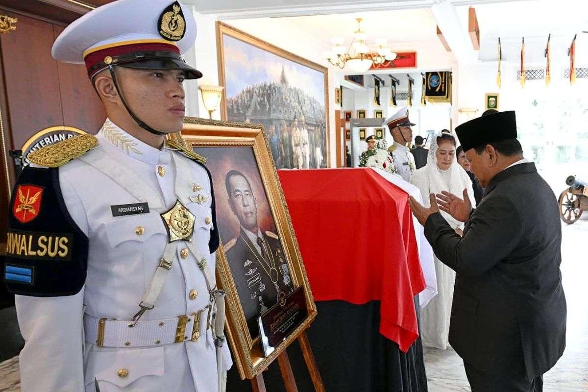 Penghormatan Negara di Kalibata Menanti, Prabowo Berdoa di Ruang Hening Kemhan