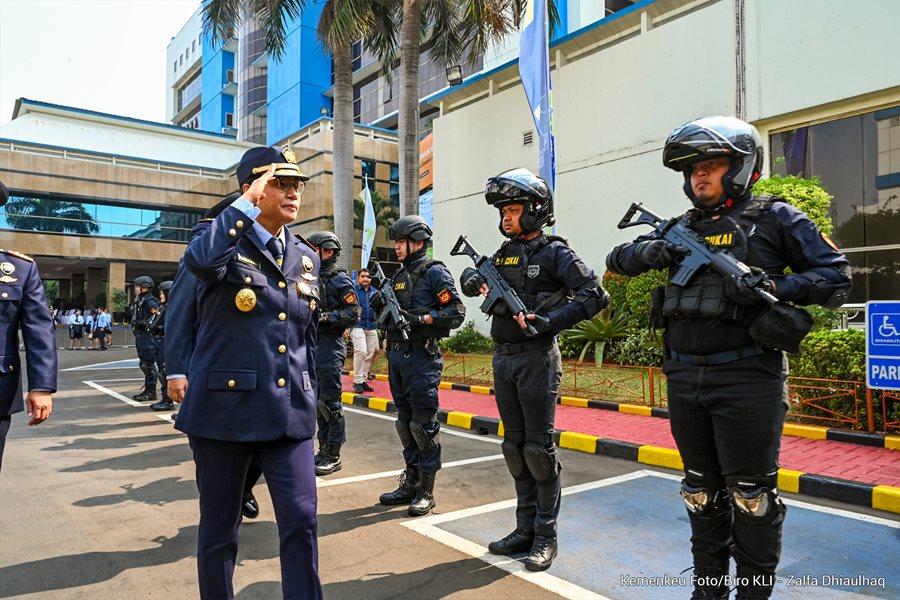 Mantan Pimpinan KPK Kritik Purnawirawan TNI Pimpin Ditjen Bea Cukai