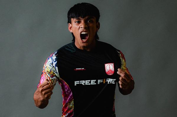 Persis Solo Datangkan Mantan Gelandang Persebaya