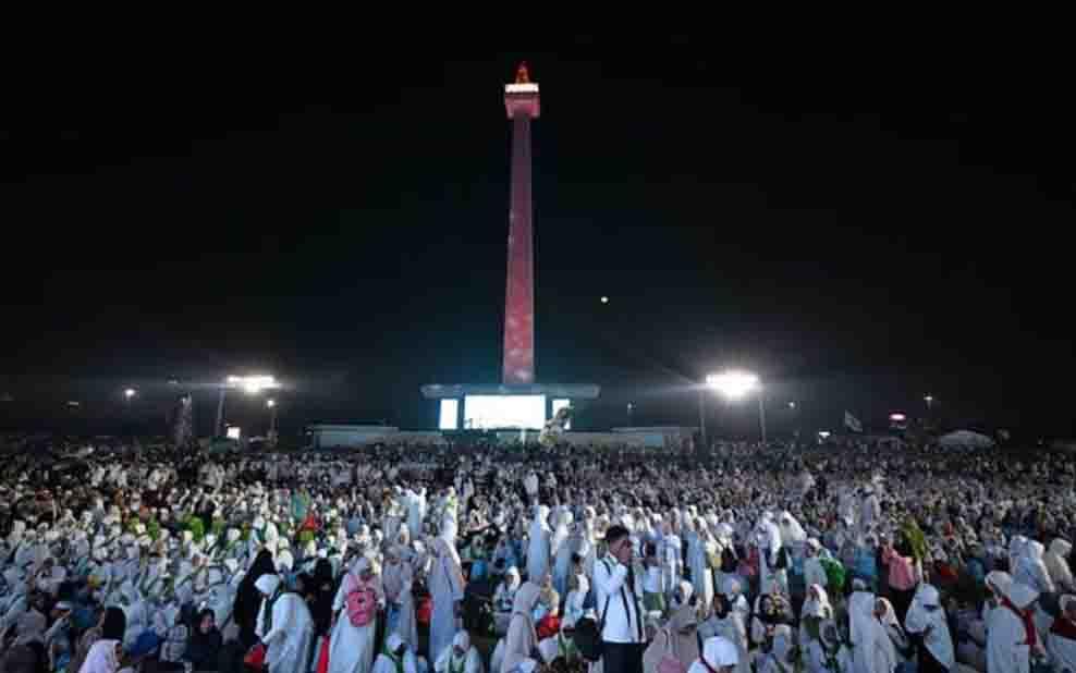 100 Ribu Warga Padati Monas, Ikuti Zikir Kebangsaan HUT RI
