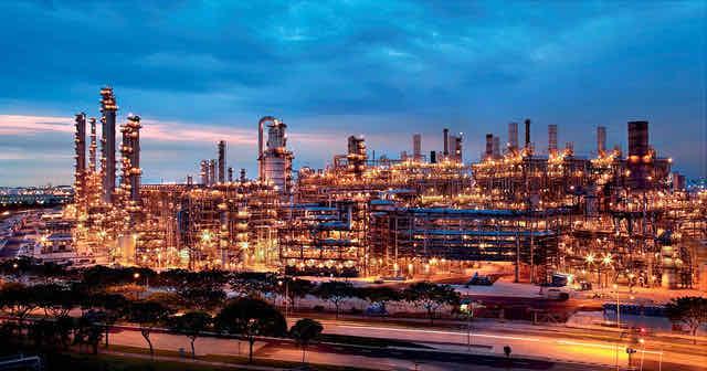 Minyak Mentah WTI Merosot, Harga BBM Justru Diprediksi Tetap Ketat