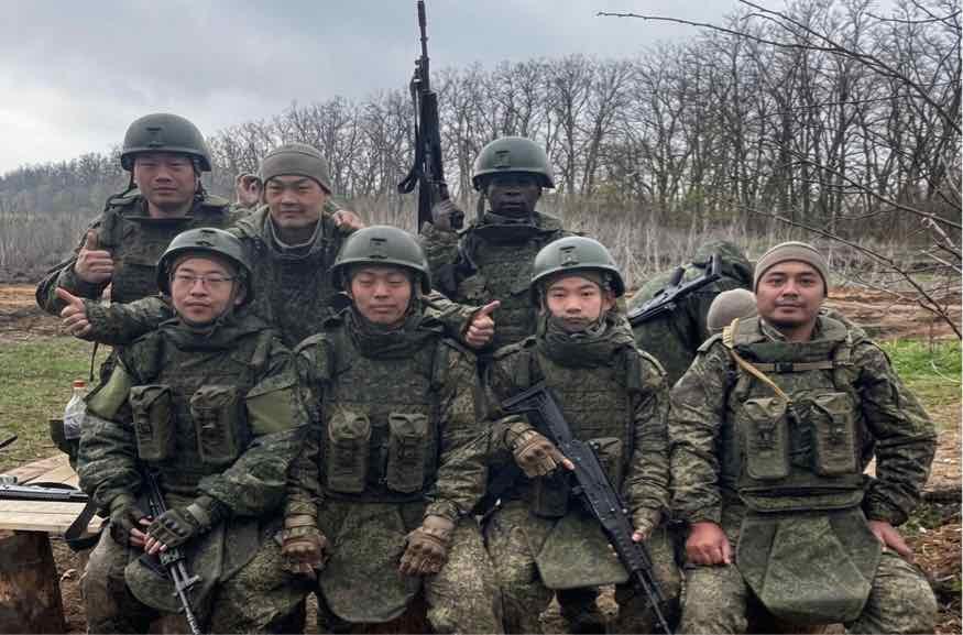 Lindungi 8 WNI di Rusia, Menkokumham Koordinasi dengan Kemlu