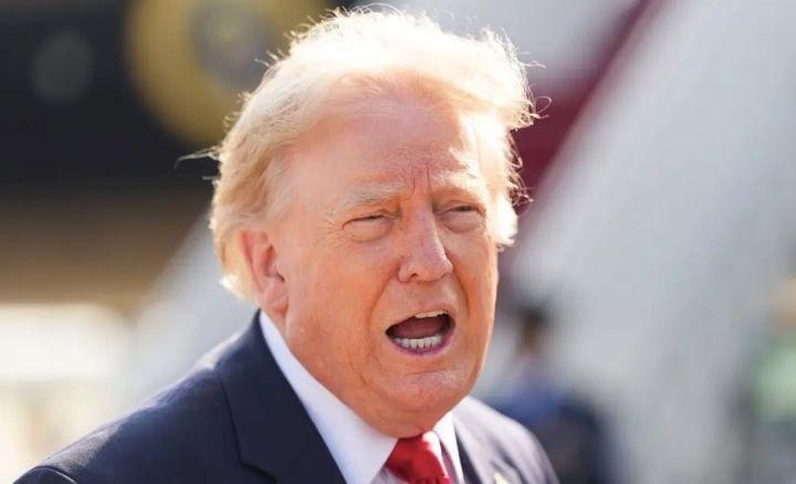 Buka Akses Selat Hormuz, Trump Tunda Aksi Militer Setelah Didesak Teheran