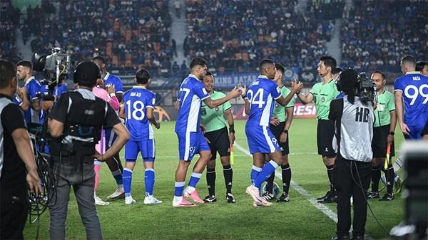 Igor Tolic Tetap Targetkan Kemenangan Lawan PSM di Laga Perdana