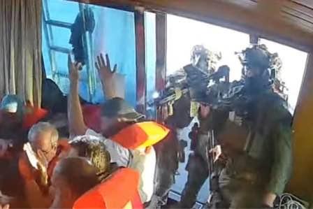 Israel Cegat Kapal Bantuan, Indonesia Diminta Ambil Sikap Lebih Tegas
