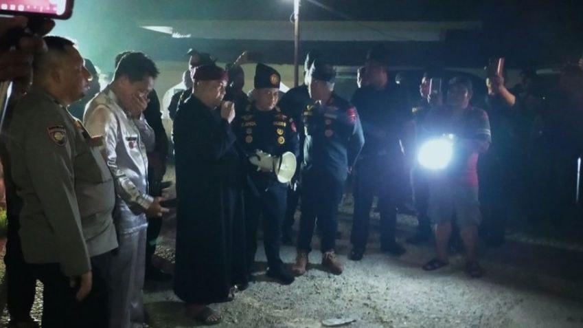 Gerebek Gudang di Tenayan Raya, Tiga Ormas Melayu Riau Temukan 54 Baby Tank Diduga Timbun BBM
