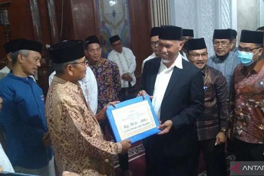 Pemprov Kucurkan Rp300 Milliar untuk Pesisir Selatan pada 2022