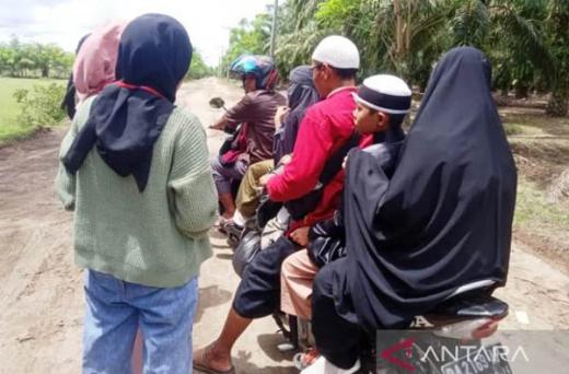 H+2, Pengunjung Mulai Padati Objek Wisata di Pasaman Barat