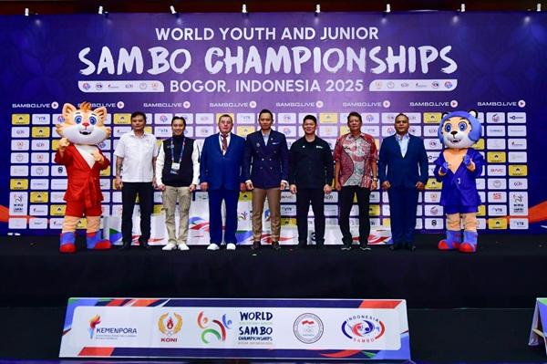 Kehadiran Menko IPK AHY Bikin Istimewa Kejuaraan Dunia Sambo Remaja dan Junior 2025