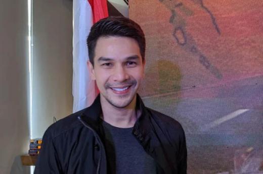 Jonathan Frizzy Bakal Jelajahi Bukittinggi Naik Motor Gede