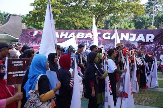 Ribuan Massa Deklrasi Dukung Ganjar di Pilpres 2024