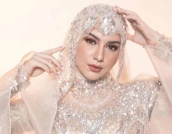 Irish Bella Dukung Ammar Zoni Jalani Rehabilitasi