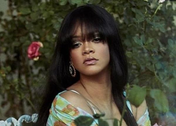 Rihanna Siap Rilis Fenty Hair, Inovasi Perawatan Rambut