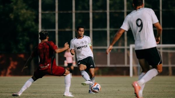 Johnny Jansen Puas dengan Progres Pemain Bali United FC