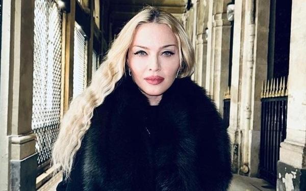 Madonna Ungkap Kata Pertama Setelah Bangun dari Hampir Mati