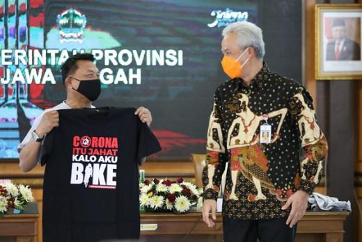 Perpaduan Militer-Sipil, Pengamat: Sinyal Dukungan Jokowi untuk Moeldoko dan Ganjar Sangat Jelas