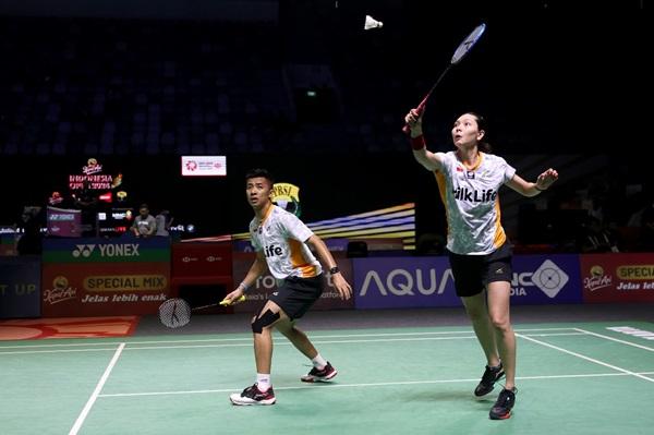 Kalahkan Juara Dunia, Dejan/Gloria ke Perempat Final