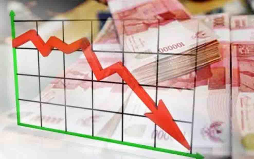 Rupiah Melemah ke Rp 17.995 per Dolar AS Terimbas Laporan Fitch Ratings