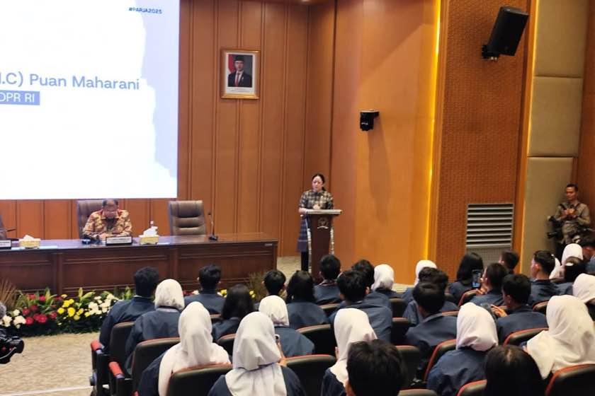Parlemen Remaja Bikin Puan Terpukau, Pertanyaannya Disebut Lebih Sulit dari Debat di DPR