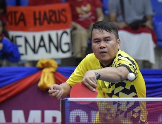 Komet Akbar Persembahkan Emas Buat Mendiang David Jacobs