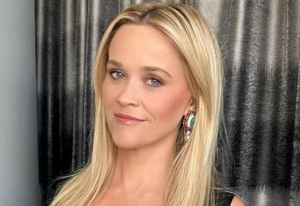 Reese Witherspoon Jelaskan Alasan Panggil Laura Dern dengan Nama Belakang
