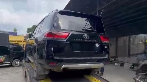 Ini Penjelasan Terkait Skandal Suap Bupati Kuansing, Dari Amplop Menteri Kehutanan Hingga Penjualan Land Cruiser