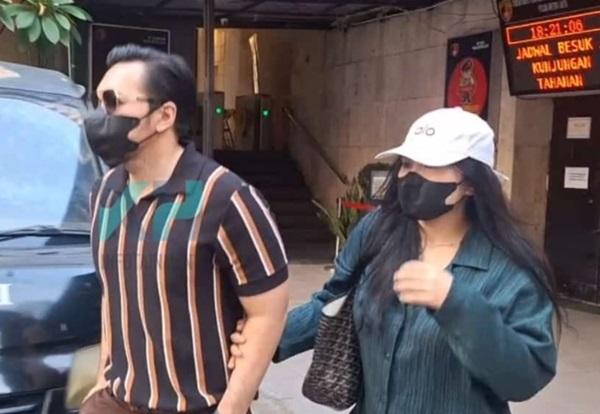 David Bayu dan AD Bungkam terkait Kasus Video Syur