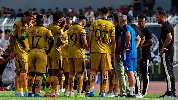 Hadapi Dewa United, Oscar Bruzon Utamakan Efektivitas Permainan demi Poin Penuh