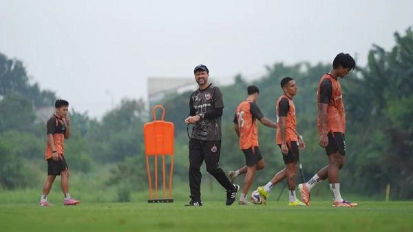 Mauricio Souza Sebut Perpindahan Bukan Alasan Turunkan Performa Persija