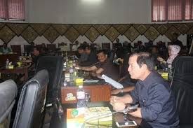 Osman Ayub: Kota Padang Belum Siap Laksanakan UNBK