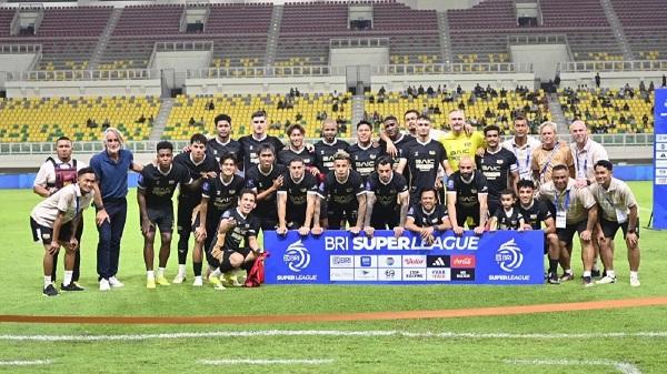 Dewa United FC Lepas 19 Pemain Termasuk Hugo Gomes dan Stefano Lilipaly