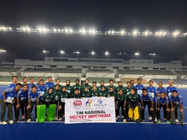 WartaPKU.com Timnas Hockey Field Putri Indo