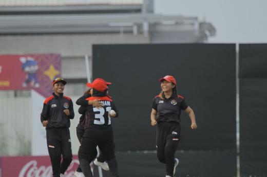 Kalahkan Tuan Rumah, Timnas Cricket Putri Indonesia ke Final