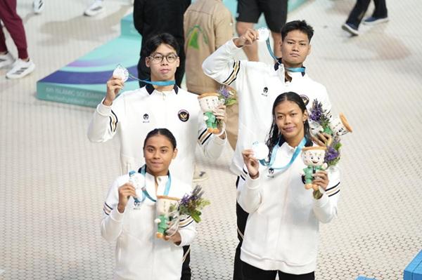 Indonesia Raih Perak 4x100 Meter Gaya Bebas Campuran