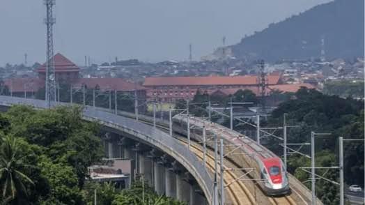 Rieke Diah Soroti Utang Whoosh sebagai Alarm Reformasi Transportasi Nasional