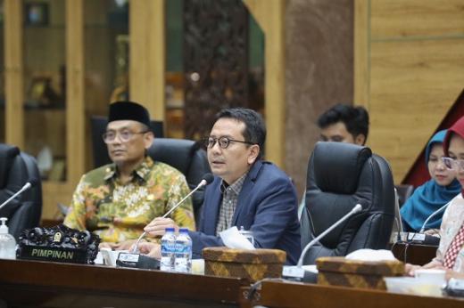 Apresiasi Komisi X DPR RI Buat Kontingen Indonesia Hattrick Juara Umum ASEAN Para Games