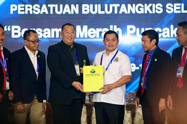 Fadil Imran Terpilih Secara Aklamasi Sebagai Ketua Umum PP PBSI di Munas
