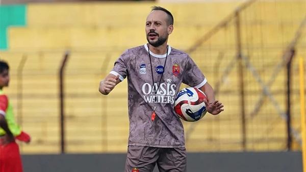 Mario Lemos Tetap Jadi Pelatih Persijap Jepara