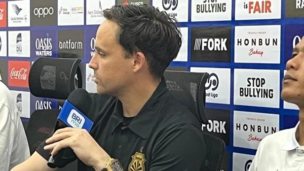 Kalah dari Persijap, Paul Munster: Sulit Diterima