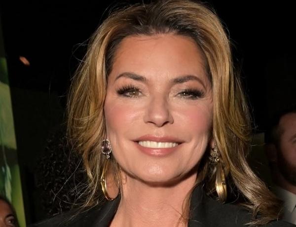Shania Twain Siapkan Album Paling Personal, Ungkap Perjalanan Hidupnya