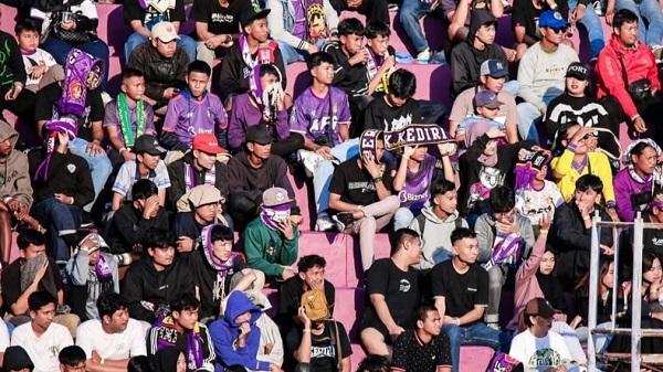 Laga Kandang Pertama Persik Kediri Lawan Madura United di Gresik
