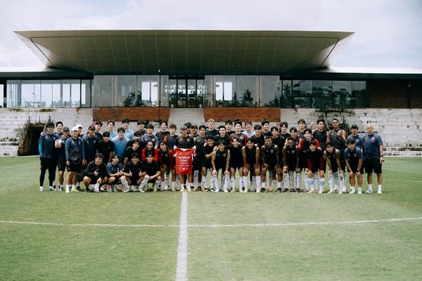 Dua Klub Korsel TC di Bali, Menpora Erick: Kekuatan Sport Tourism Indonesia Luar Biasa