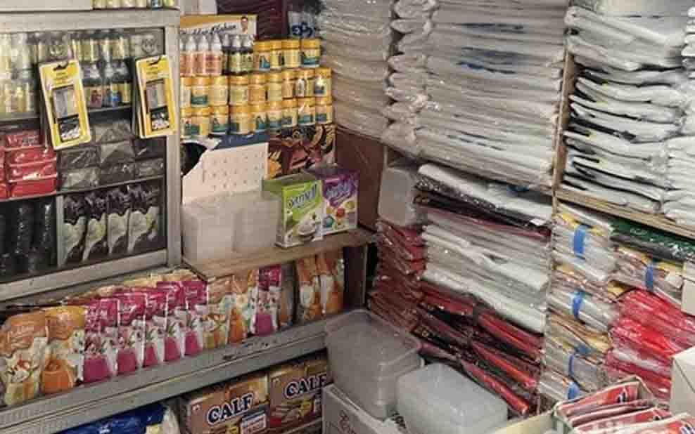 Dampak Berantai Harga Plastik Menggila Sektor UMKM Terancam Kehilangan Untung