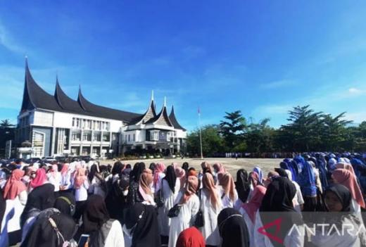 Pasca Pandemi, Bupati Padang Pariaman Ajak Insan Pendidikan Serentak Wujudkan Merdeka Belajar