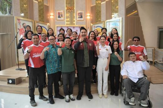 Mikha Tambayong Sebagai Tenaga Ahli Menpora Bidang Komunikasi Publik