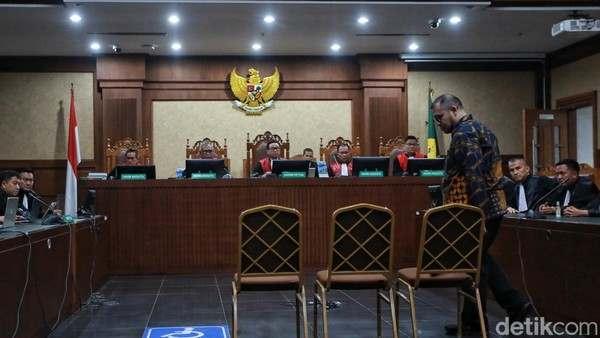 Mantan Konsultan Nadiem Divonis Empat Tahun Penjara Kasus Pengadaan Chromebook