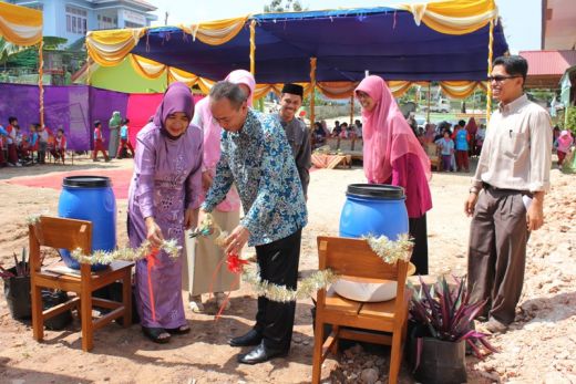 Walikota Resmikan Bank Sampah SDIT Payakumbuh