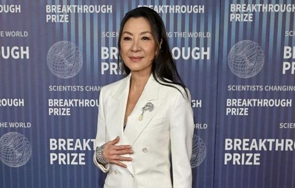 Direncanakan Cermat, Michelle Yeoh Absen di Film Avatar 3
