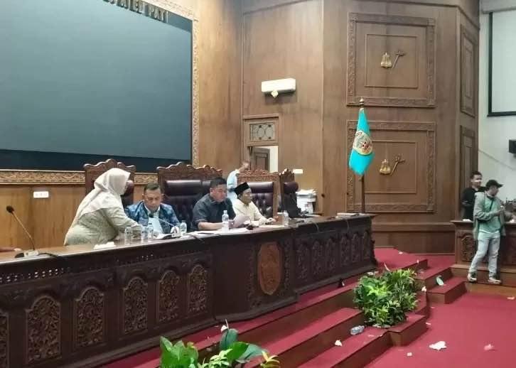 DPRD Pati Bentuk Pansus Hak Angket, Siap Telusuri Kebijakan Kontroversial Bupati
